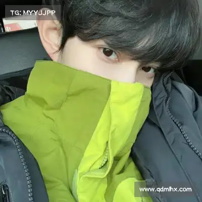 龙含雅